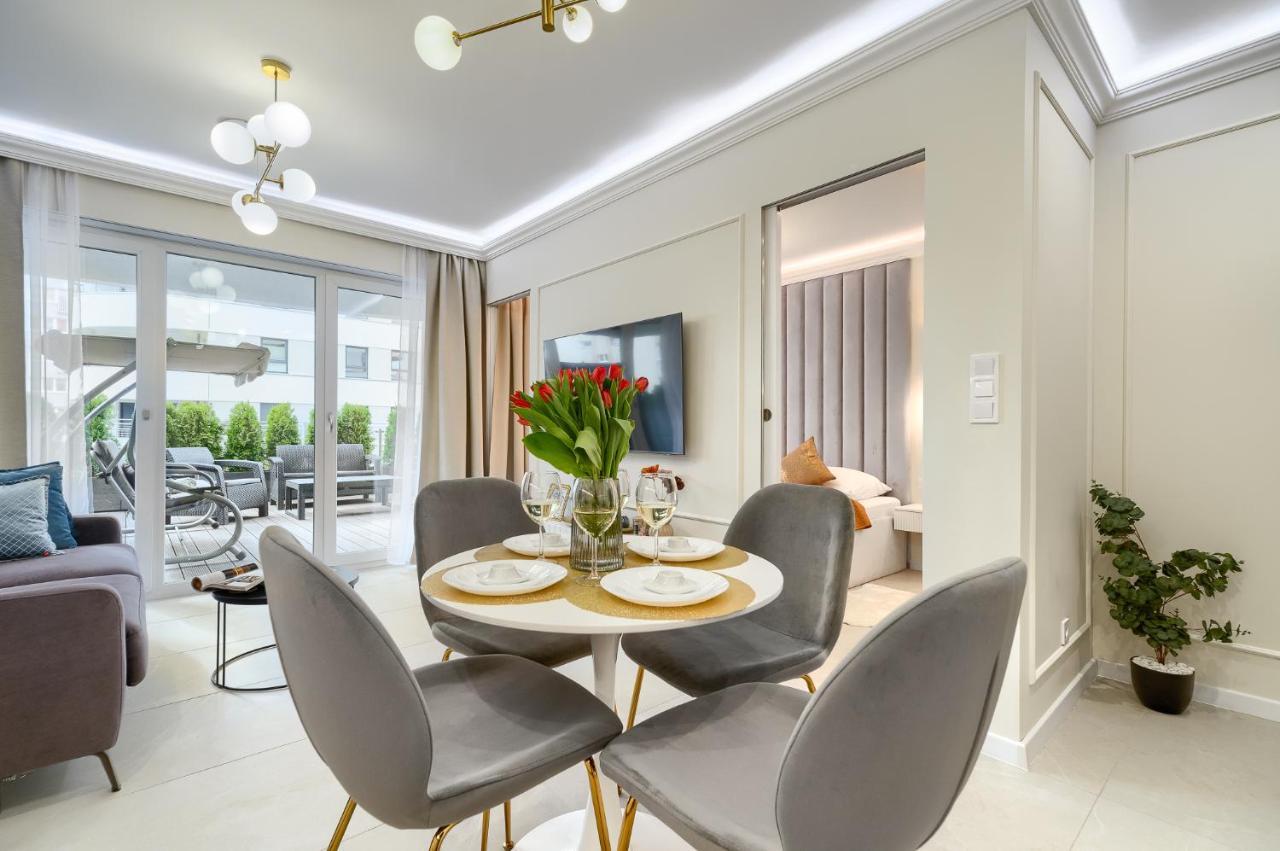 Apartments Ostsee Suntowers Taras 슈비노우이스쳬 외부 사진