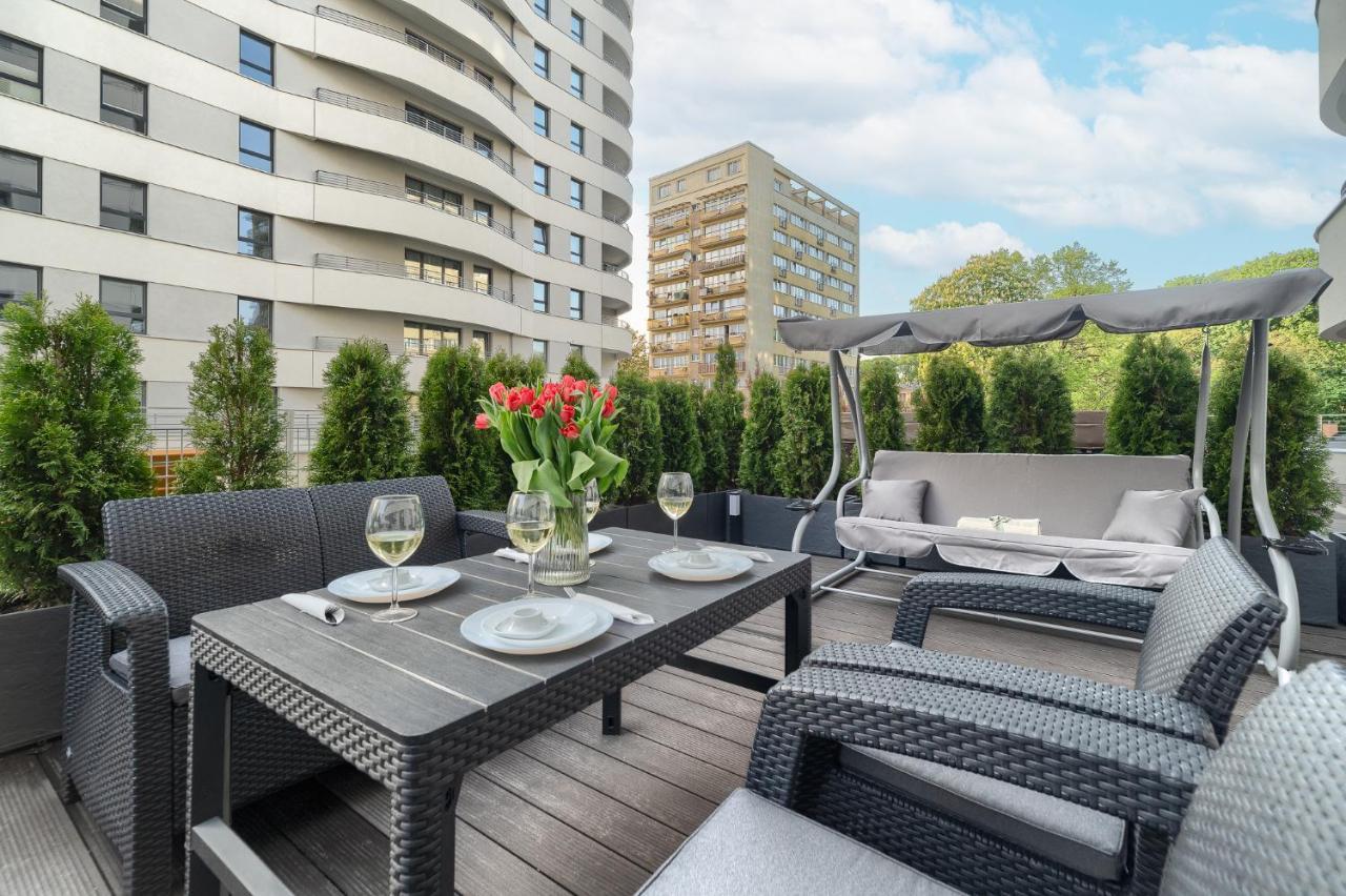 Apartments Ostsee Suntowers Taras 슈비노우이스쳬 외부 사진
