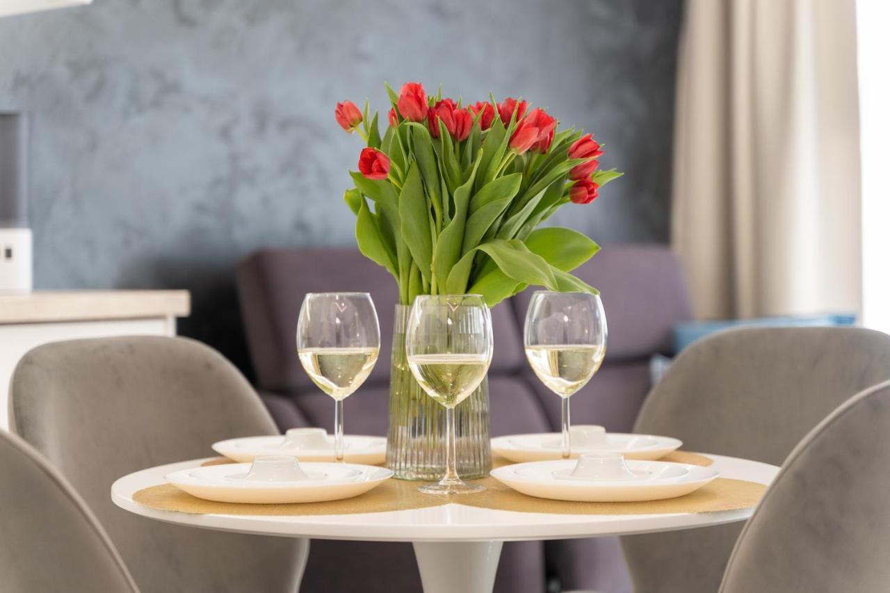 Apartments Ostsee Suntowers Taras 슈비노우이스쳬 외부 사진